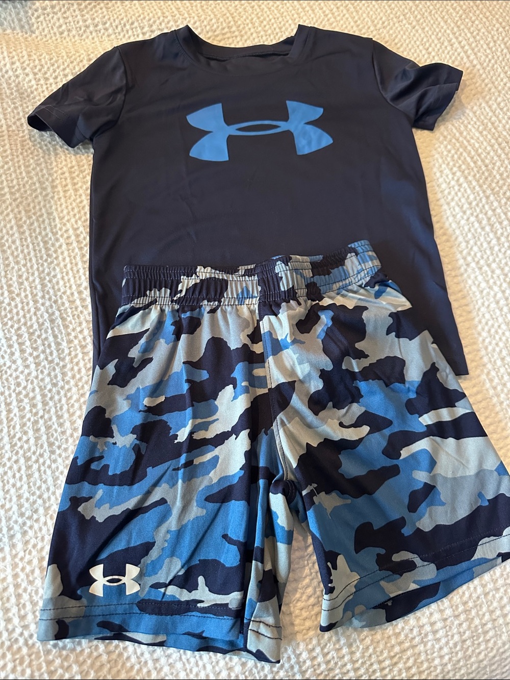 Under Armour Navy Tee with Blue Camo Shorts Set